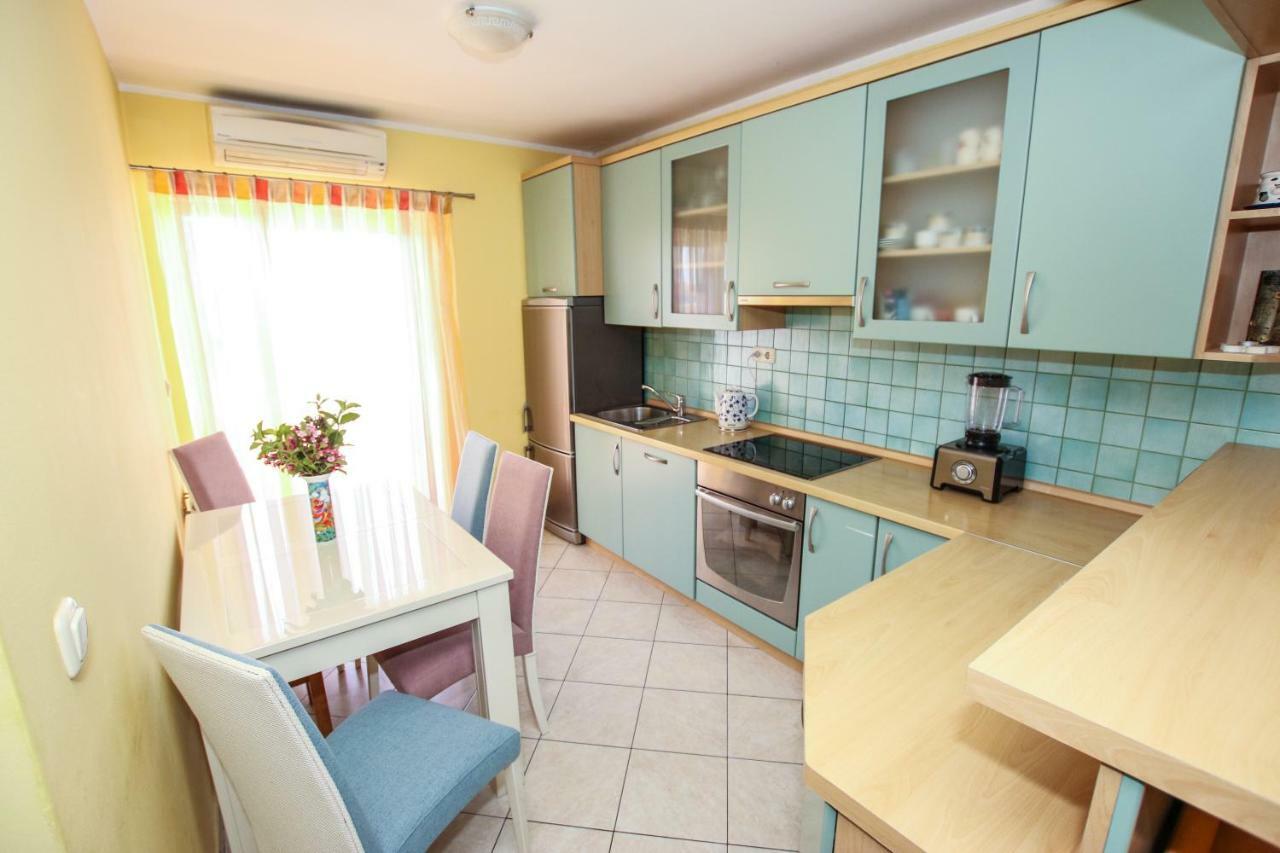Apartmani Ljubica 포레치 외부 사진